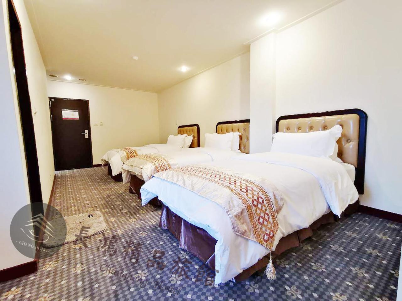 Chang Hong Hotel Jinning Exterior foto